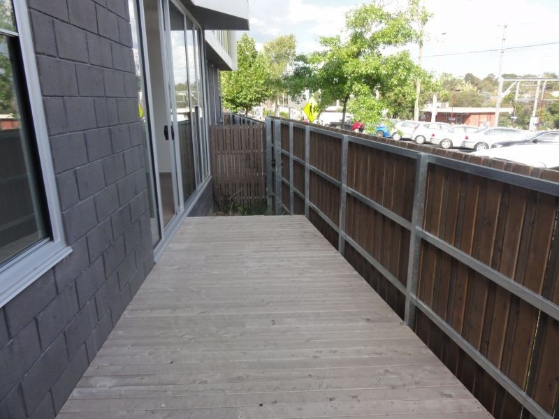 12/15-17 Railway Road, Blackburn VIC 3130