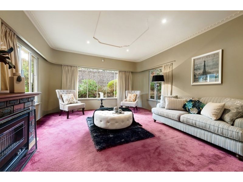 14 The Ridge, Blackburn VIC 3130