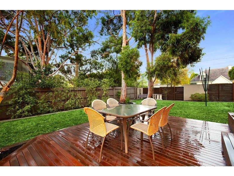 8 Laurel Grove, Blackburn VIC 3130