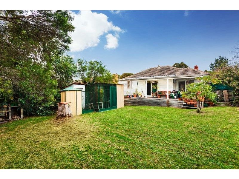 15 Jenner Street, Blackburn South VIC 3130