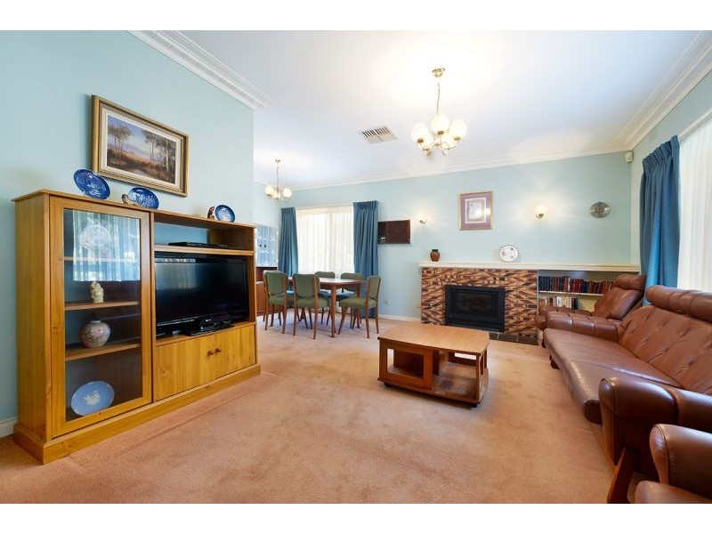 49 Maple Street, Blackburn VIC 3130