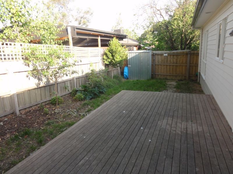 2/21 Great Ryrie Street, Ringwood VIC 3134