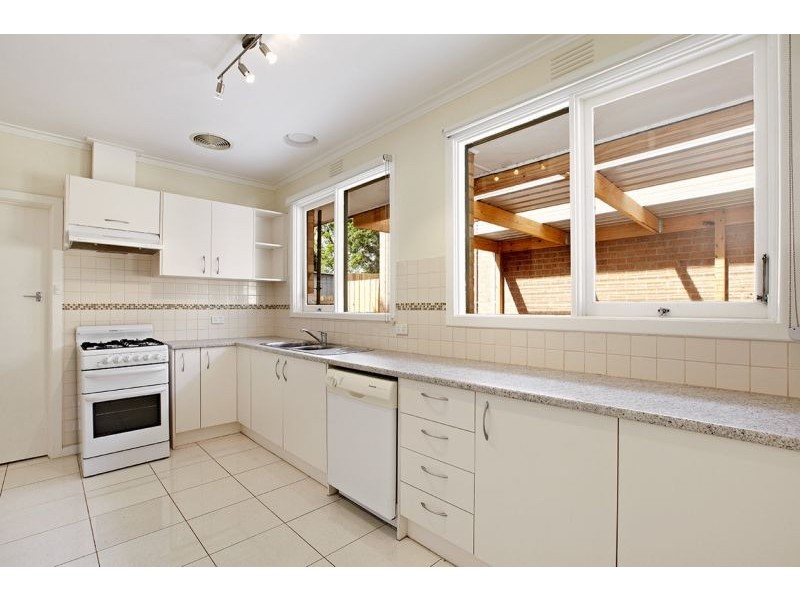 14 Lusk Drive, Vermont VIC 3133