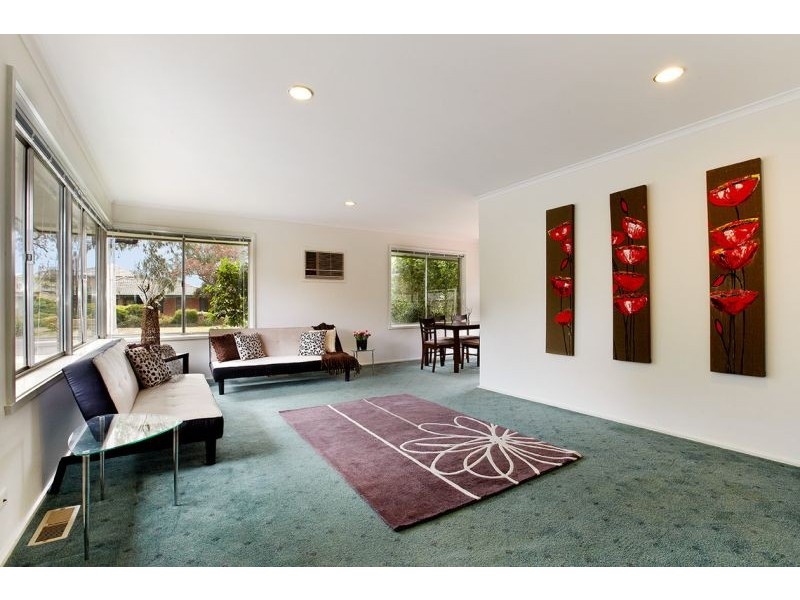 1/18 Panorama Drive, Forest Hill VIC 3131