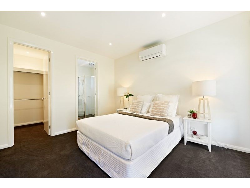 1/87 Albion Road, Box Hill VIC 3128