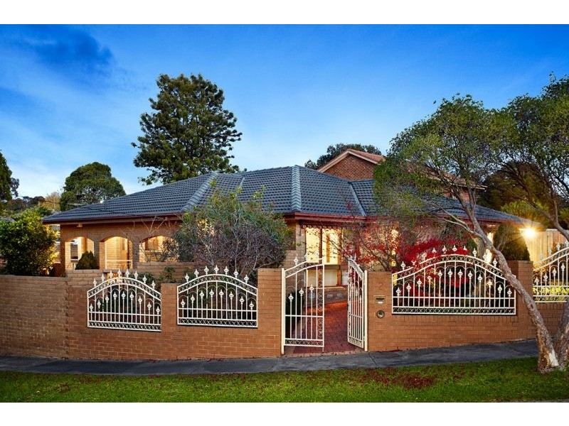 2 Tweedie Court, Box Hill North VIC 3129
