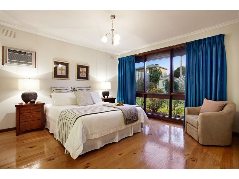 2 Tweedie Court, Box Hill North VIC 3129