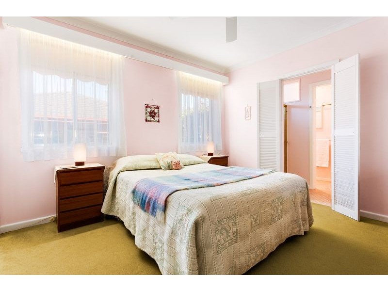 4 Salvana Avenue, Mitcham VIC 3132