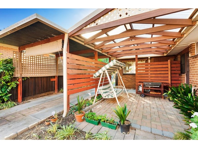 4 Salvana Avenue, Mitcham VIC 3132