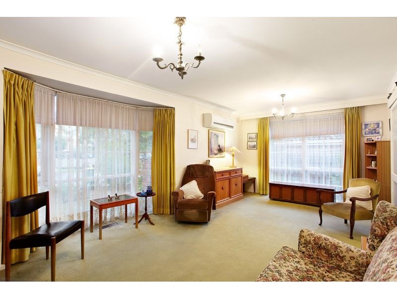 1/7 Glen Ebor Avenue, Blackburn VIC 3130