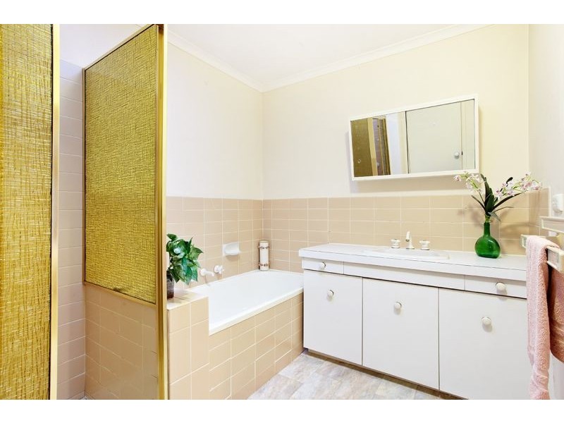 1/7 Glen Ebor Avenue, Blackburn VIC 3130