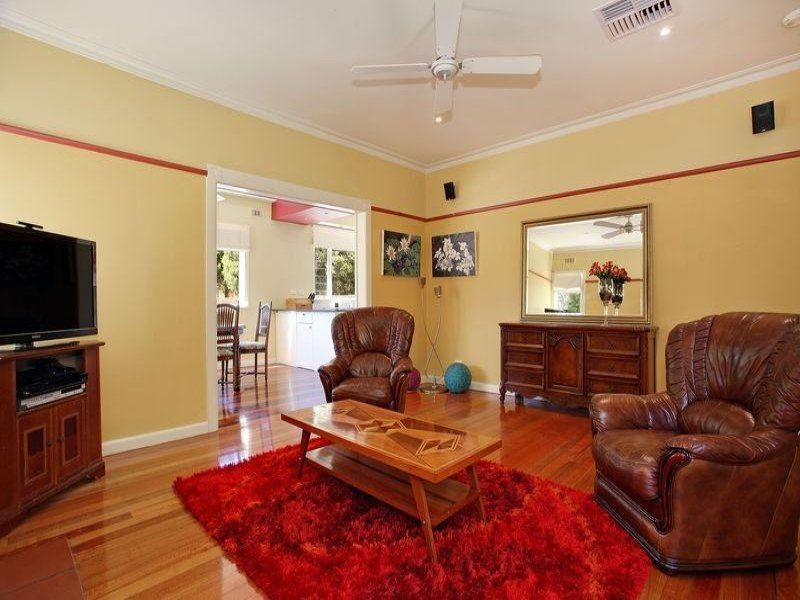 10 Grosvenor Street, Blackburn North VIC 3130