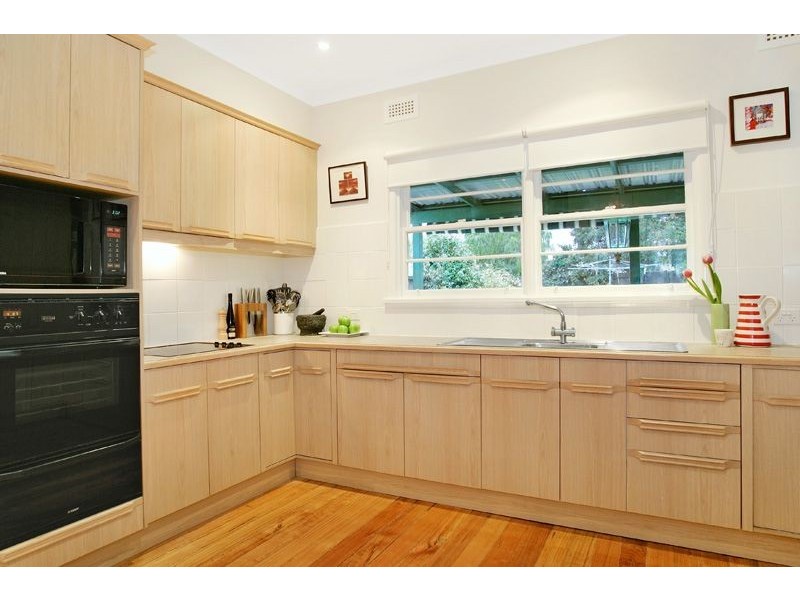 3 Dundee Street, Blackburn South VIC 3130