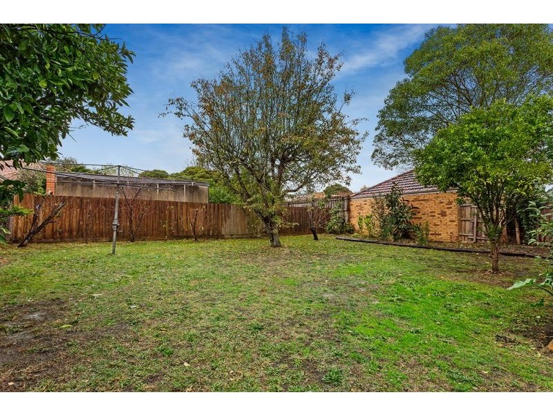 30 Sheehans Road, Blackburn VIC 3130
