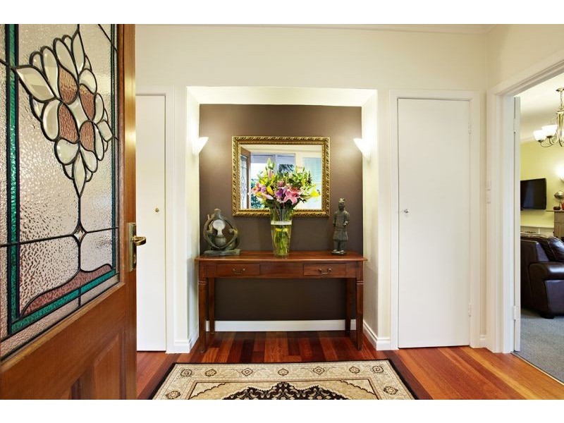 85 Main Street, Blackburn VIC 3130