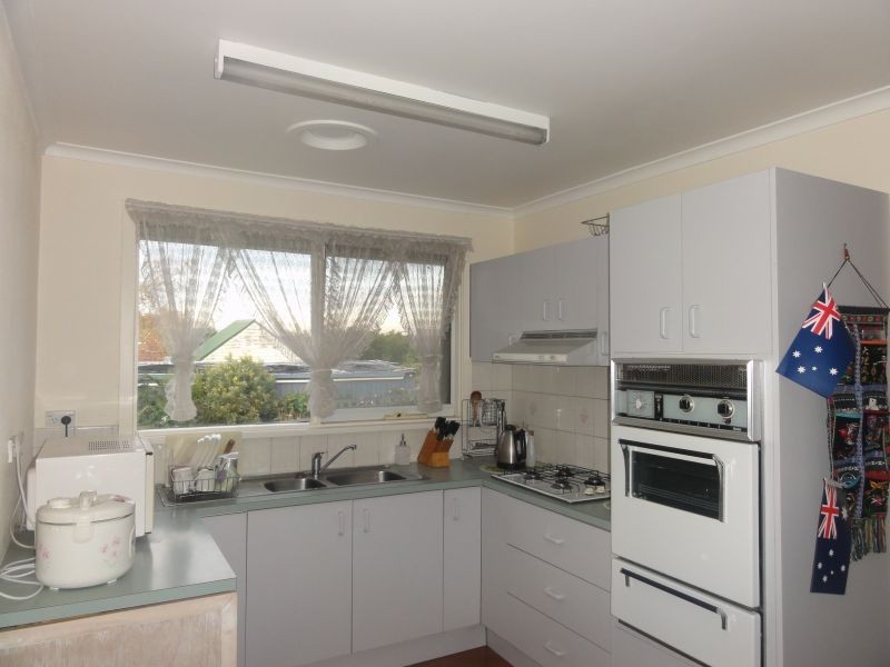 3/10 Hill Street, Box Hill South VIC 3128