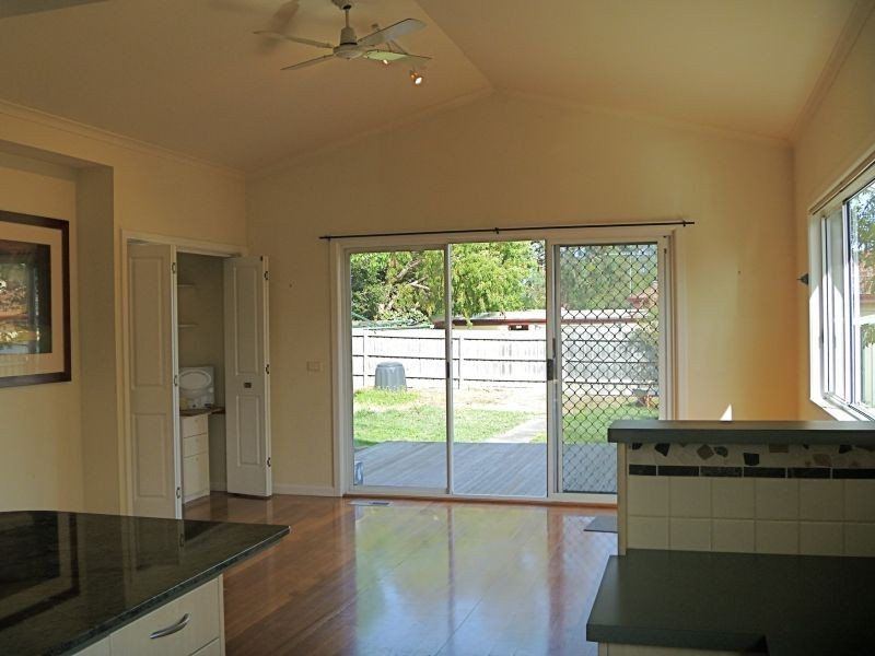 18 Springfield Road, Blackburn VIC 3130