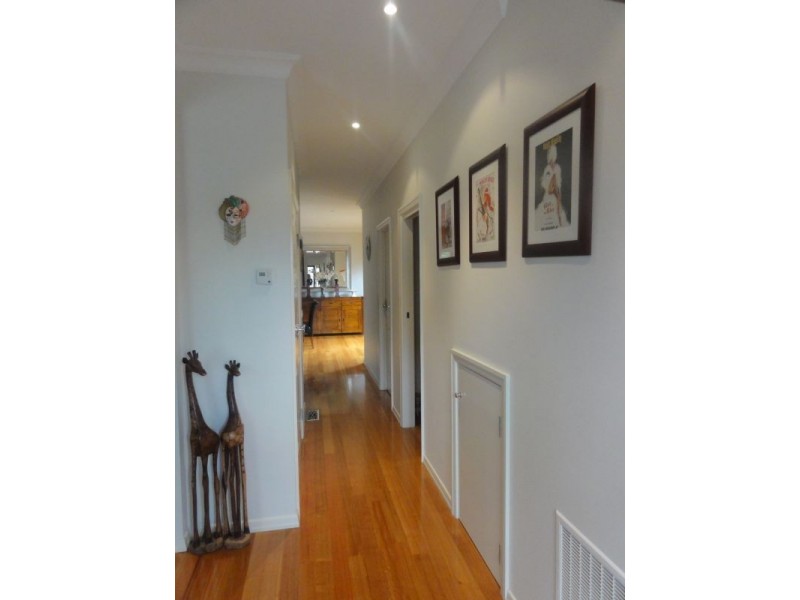 22a Wooddale Grove, Donvale VIC 3111