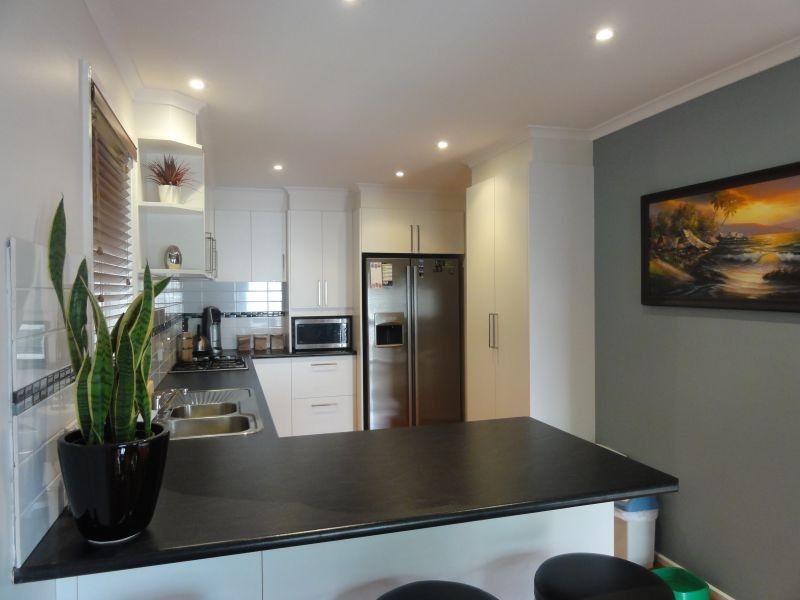 32 Orna Street, Ferntree Gully VIC 3156