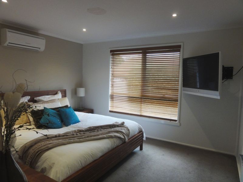 32 Orna Street, Ferntree Gully VIC 3156