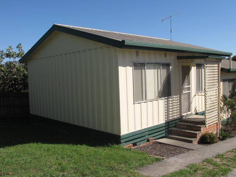 3/6 Venice Street, Newborough VIC 3825