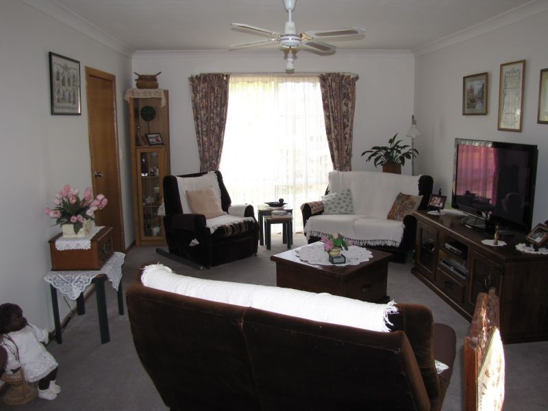 43 Boolarra Avenue, Newborough VIC 3825