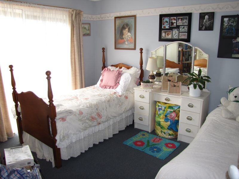 43 Boolarra Avenue, Newborough VIC 3825