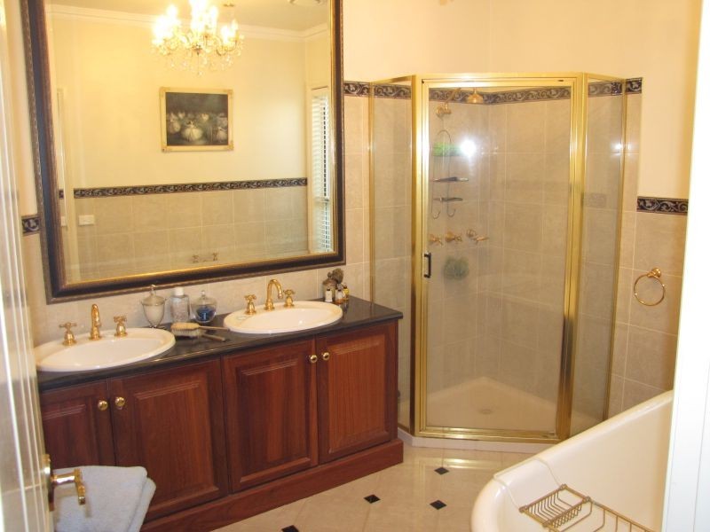 65 Haunted Hills Road, Newborough VIC 3825