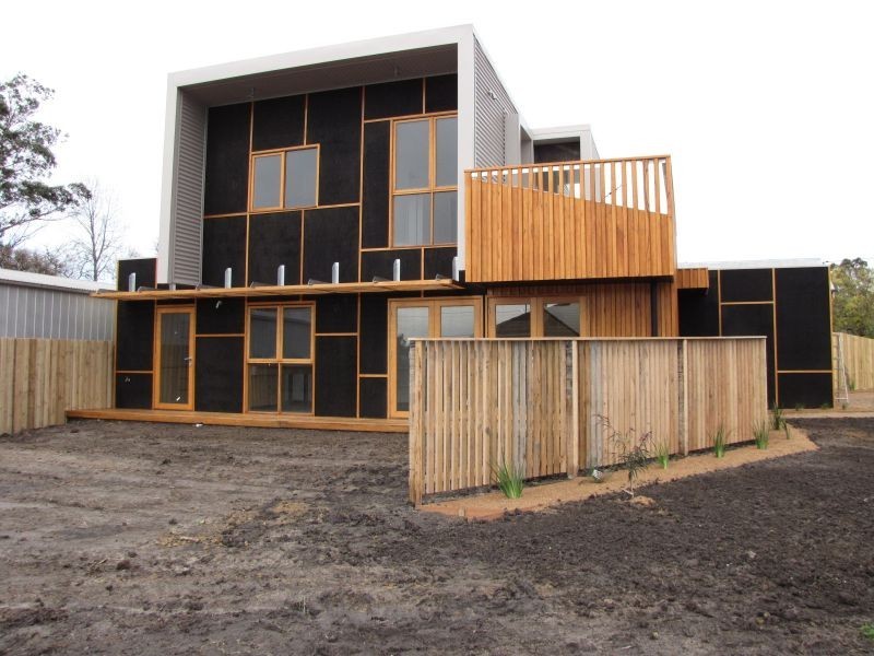 38 Law Street, Newborough VIC 3825