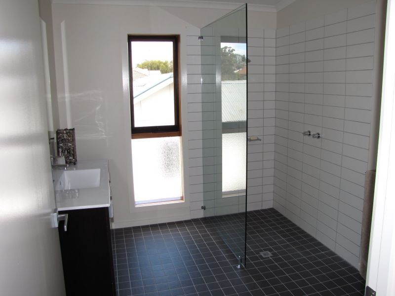 38 Law Street, Newborough VIC 3825