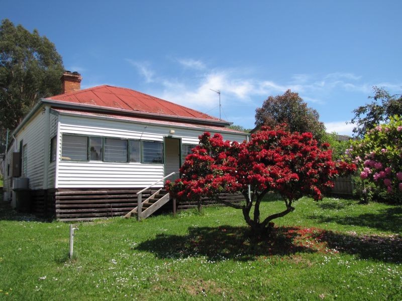 4 Moore Street, Erica VIC 3825