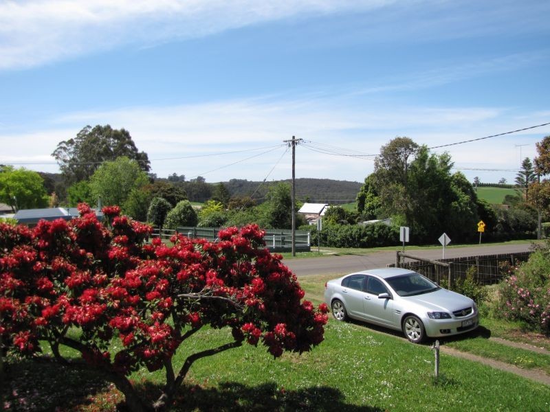 4 Moore Street, Erica VIC 3825
