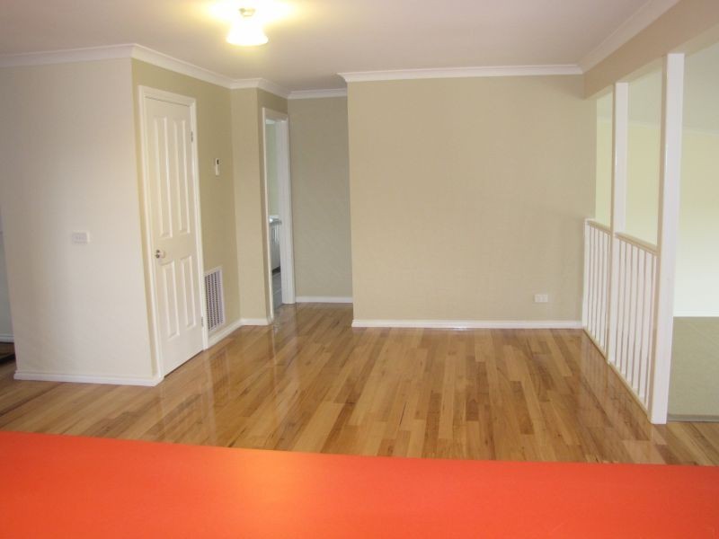 30 Colli Drive, Newborough VIC 3825