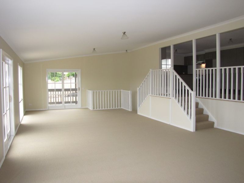 30 Colli Drive, Newborough VIC 3825