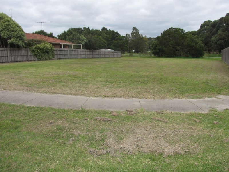 3 Fern Close, Moe VIC 3825