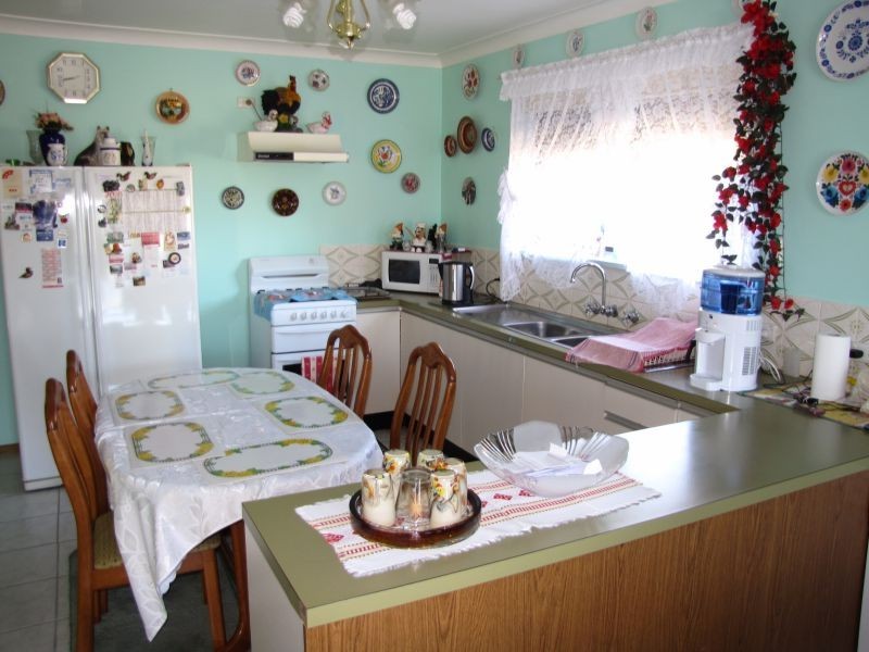 54 Cross Street, Newborough VIC 3825