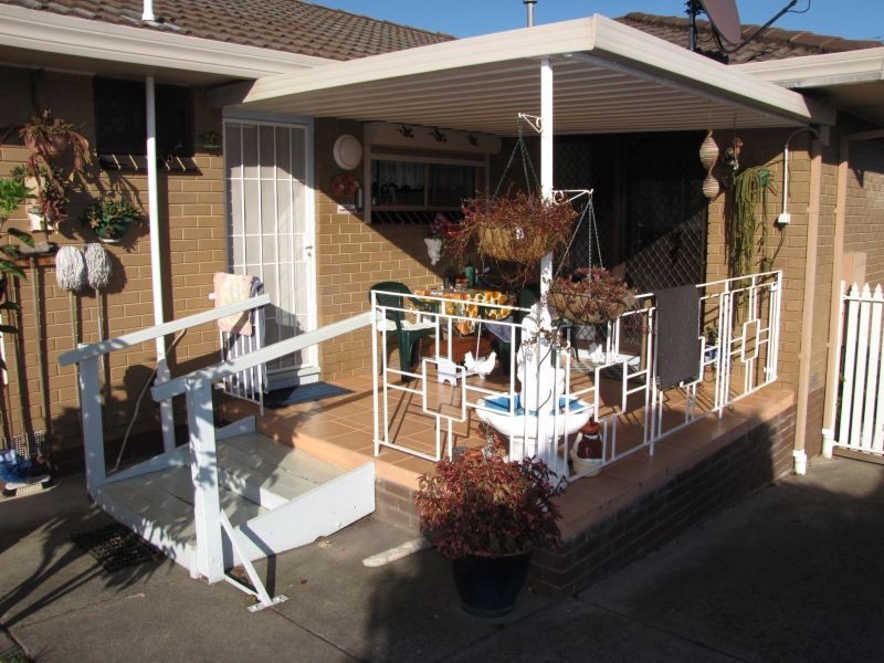 54 Cross Street, Newborough VIC 3825