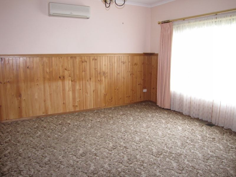 54 Shanahan Parade, Newborough VIC 3825