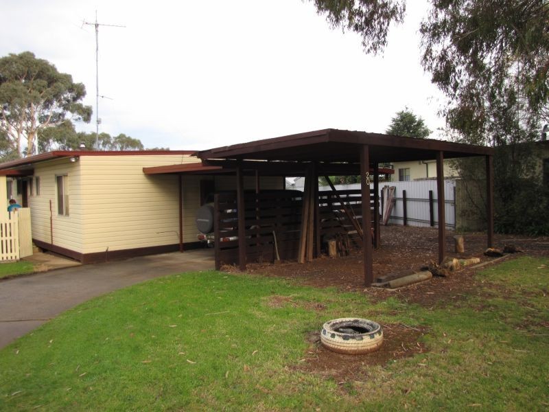 20 St Phillack Crescent, Rawson VIC 3825