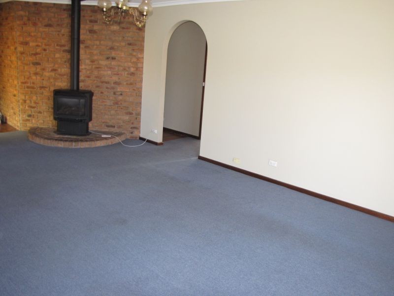 20 Stirling Street, Moe VIC 3825