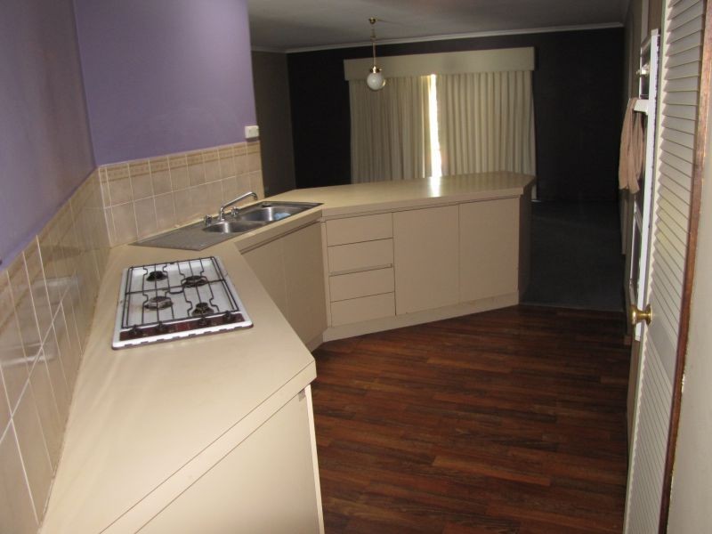 20 Stirling Street, Moe VIC 3825