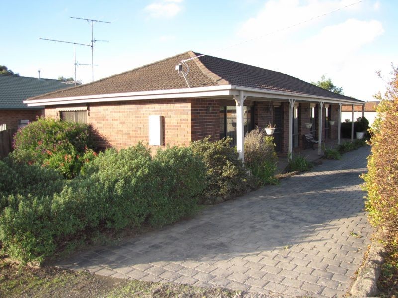 79 Coalville Road, Moe VIC 3825