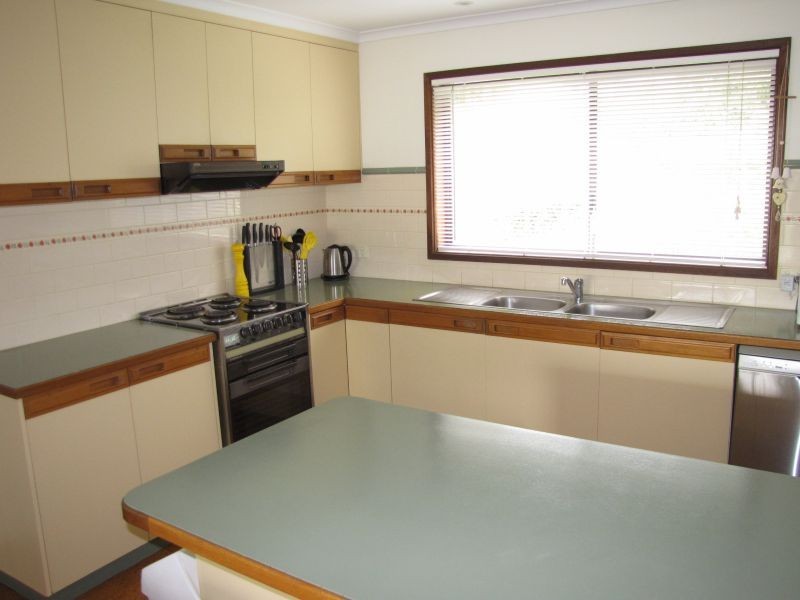 5 Coalville Road, Moe VIC 3825