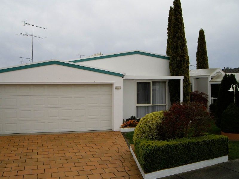 2 Kennedy Court, Newborough VIC 3825