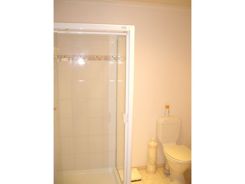 2 Kennedy Court, Newborough VIC 3825