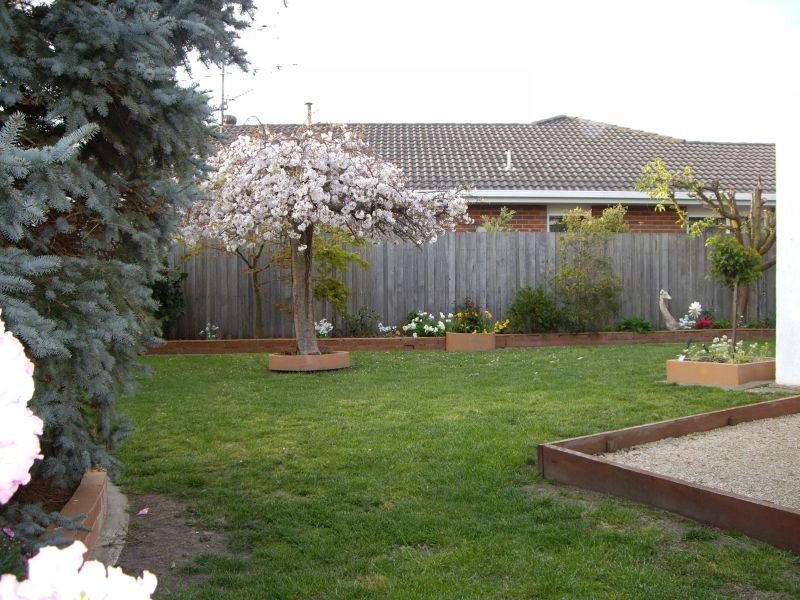 2 Kennedy Court, Newborough VIC 3825