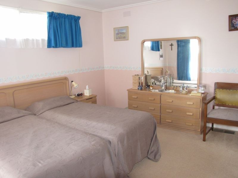 2-4 Parkin Street, Moe VIC 3825