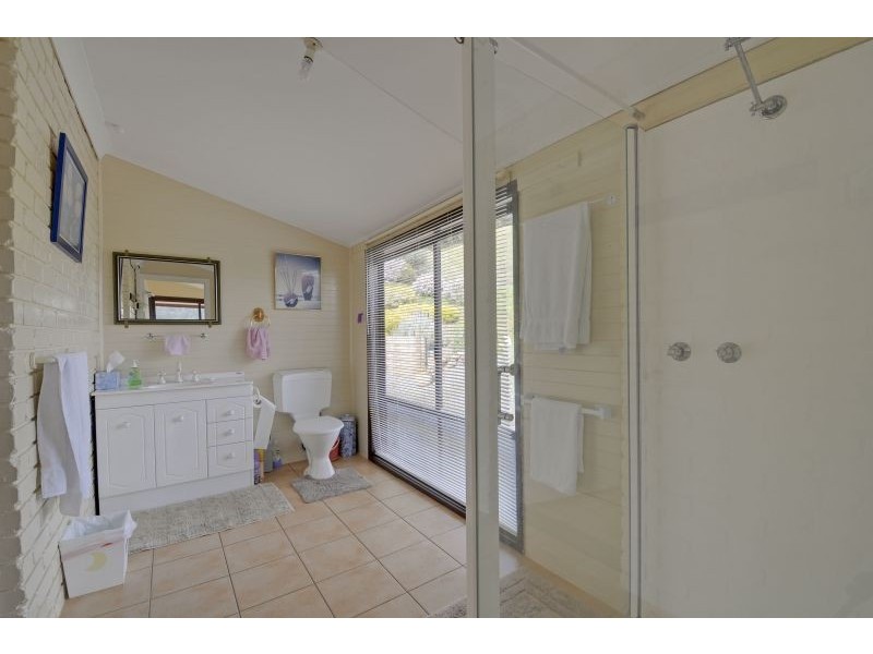 42 Mills Road, Coalville VIC 3825
