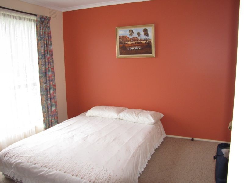 3 Colli Drive, Newborough VIC 3825