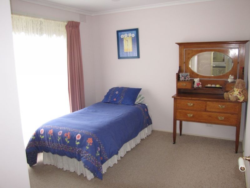 3 Colli Drive, Newborough VIC 3825